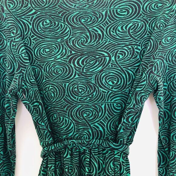 Betsey Johnson green dress - Picture 5 of 5